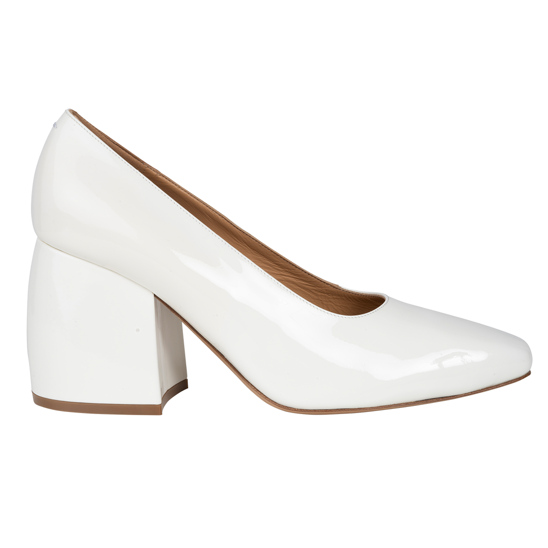 Patent Family Pumps | Front view of MAISON MARGIELA Patent Family Pumps in White