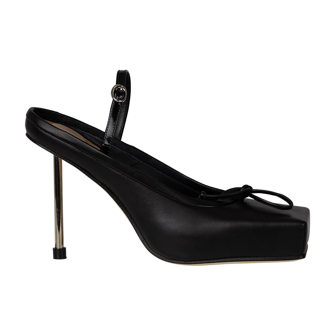 Les Chaussures Ballet Leather Mules | Front view of Les Chaussures Ballet Leather Mules JACQUEMUS