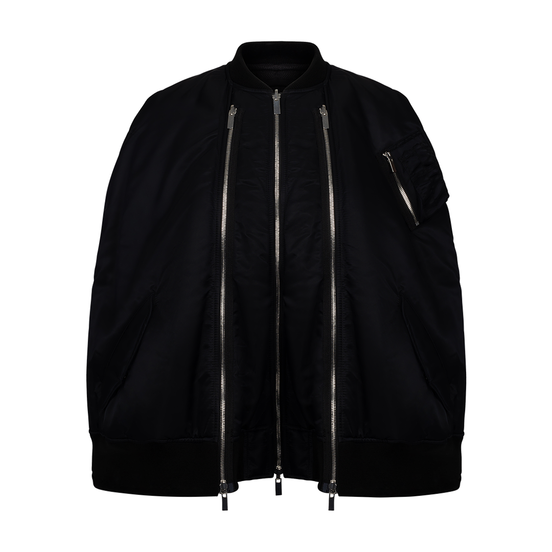 Zipped Padded Cape | Front view of Zipped Padded Cape NOIR