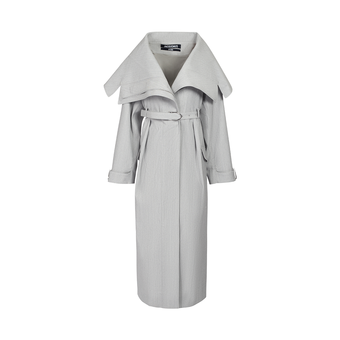 Le Caruso Trench Coat | Front view of Le Caruso Trench Coat JACQUEMUS