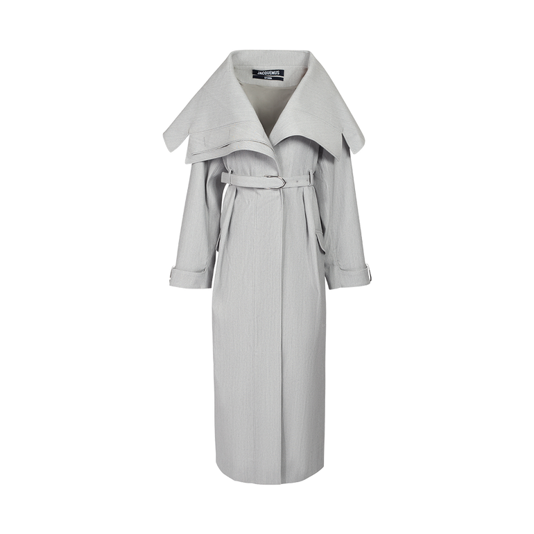 Le Caruso Trench Coat | Front view of Le Caruso Trench Coat JACQUEMUS