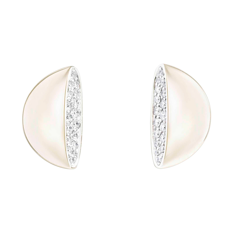 Eclisse Endless Diamond Stud Earrings | Front view of Eclisse Endless Diamond Stud Earrings VHERNIER