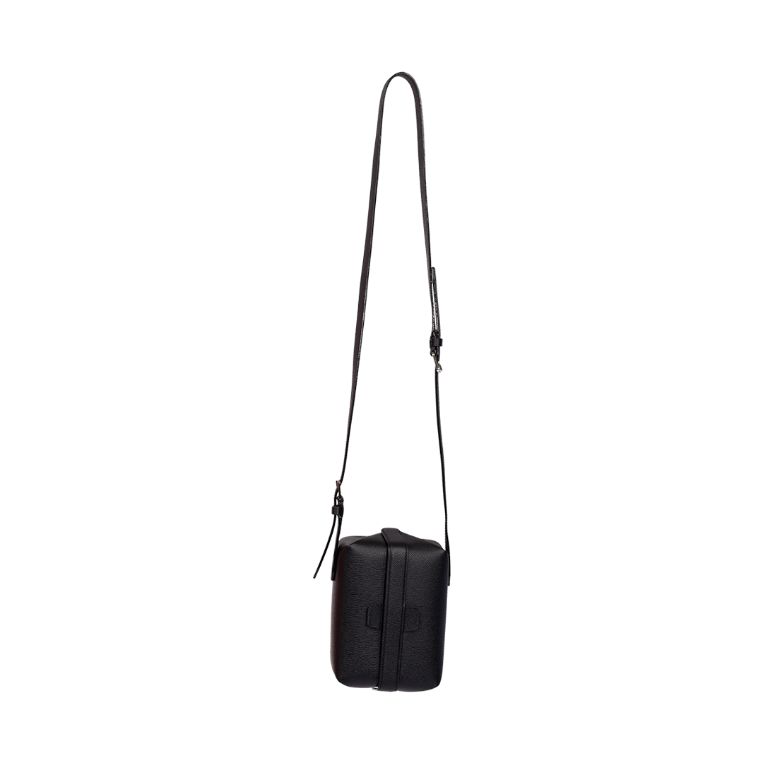 Tric Trac Crossbody Bag | Front view of Tric Trac Crossbody Bag in Black VALEXTRA