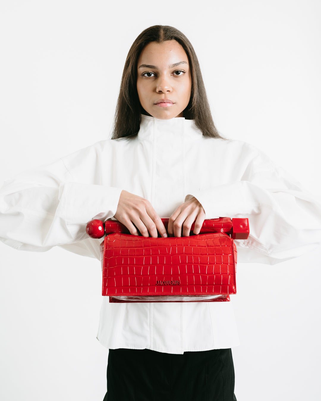 JACQUEMUS スモールクラッチ レディース レッド JACQUEMUS スモールクラッチ レディース レッド (JACQUEMUS