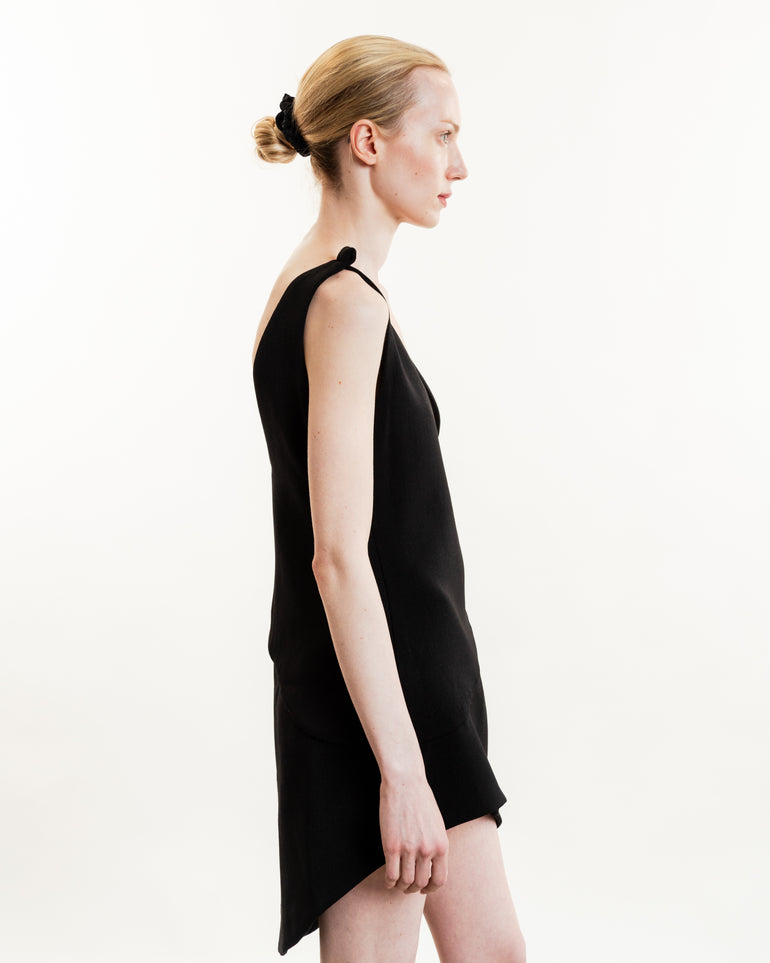 V-Neck Asymmetric Minidress | On-Model view of V-Neck Asymmetric Minidress JW ANDERSON