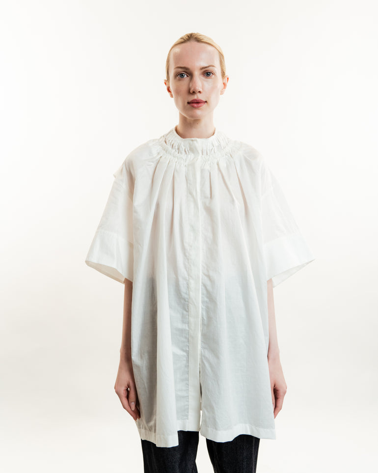 Gathered Double-Collar Shirt | On-Model view of Gathered Double-Collar Shirt JIL SANDER